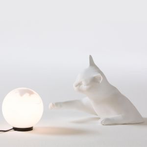 Hue P 37 Wall Light