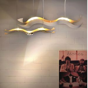 Knikerboker a tempo perso 100a3, gold leaf, 2x uplight + 1x downlight, with a tempo perso 160, 2x uplight, white, gold leaf